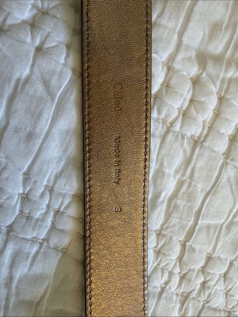 Chloe Black Leather Belt with Gold Bow - Picture 4 of 9
